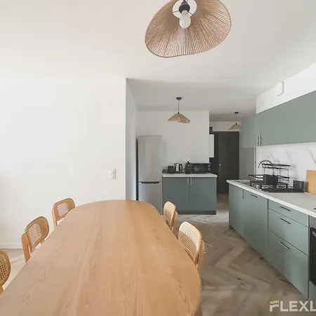 Spacious T7 In 20 * Paris
