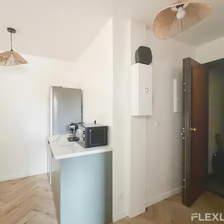 Apartment Spacious T7 In 20