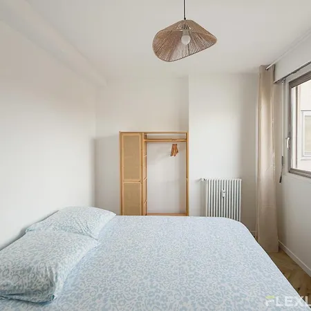 Apartment Spacious T7 In 20 *