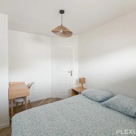 Apartment Spacious T7 In 20 *