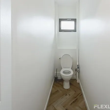 Spacious T7 In 20 Apartment Paris